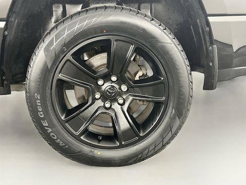 Used 2023 RAM 1500 Big Horn AWD/4WD image 11