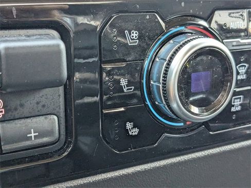 Used 2022 GMC Sierra 1500 SLT w/ SLT Premium Package image 25