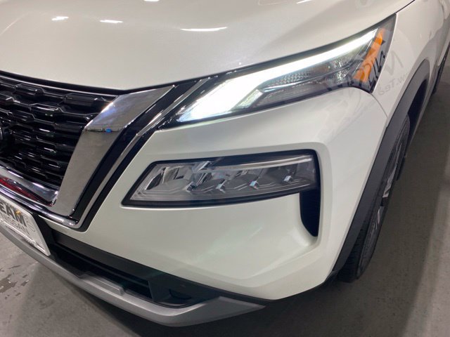 Certified 2023 Nissan Rogue SV AWD/4WD image 28
