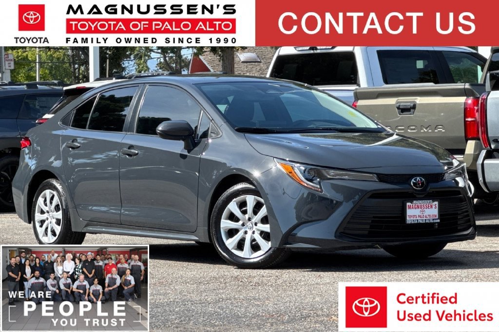 Certified 2025 Toyota Corolla LE FWD image 1
