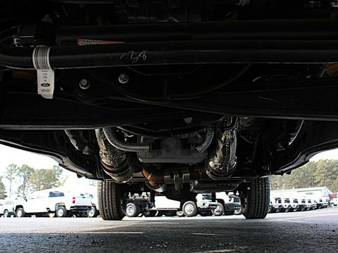 Used 2025 Ford F250 XL w/ XL Chrome Package image 36