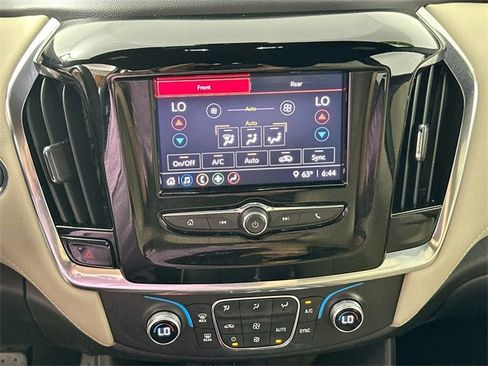 Used 2022 Chevrolet Traverse LS w/ Midnight/Sport Edition image 12