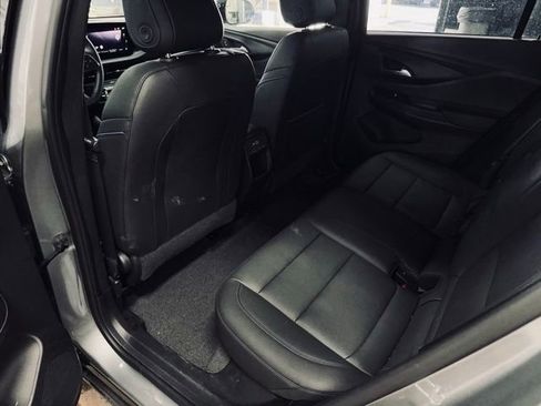 Used 2025 Buick Envista Sport Touring image 19