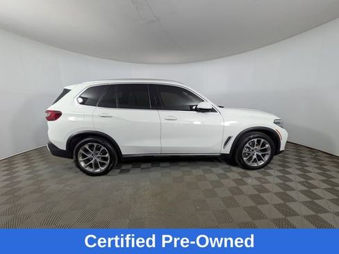Used 2023 BMW X5 xDrive40i AWD/4WD image 3