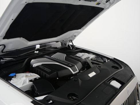 Used 2022 Rolls-Royce Ghost w/ Ghost Package AWD/4WD image 54