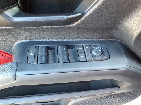 Used 2025 Toyota Tacoma TRD Pro w/ Tow Tech Package image 11