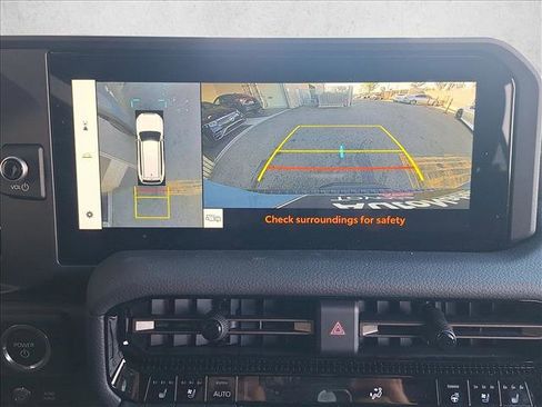 Used 2024 Toyota Land Cruiser image 13