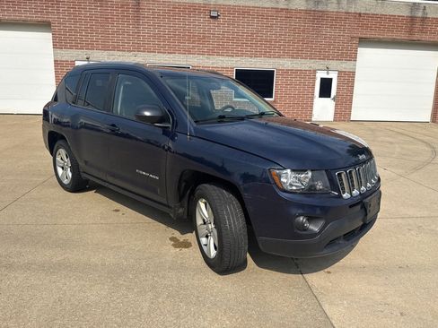 Used 2014 Jeep Compass Sport w/ Power Value Group AWD/4WD image 3