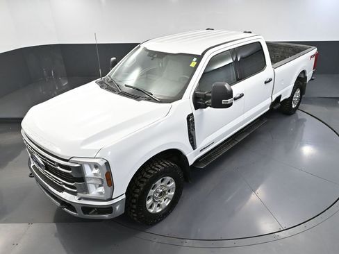 Used 2024 Ford F350 XLT w/ FX4 Off-Road Package image 55