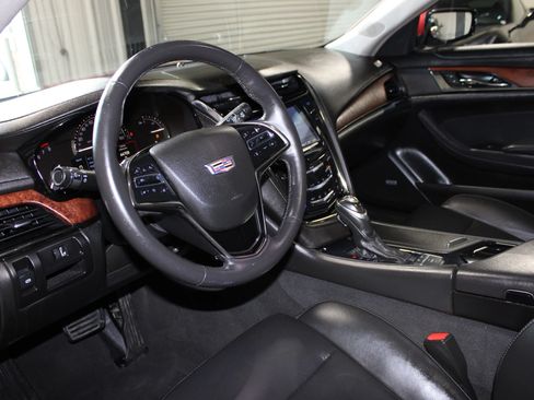 Used 2018 Cadillac CTS Luxury RWD image 25