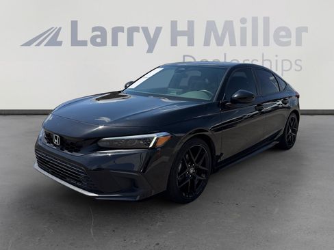 Used 2024 Honda Civic Sport image 1