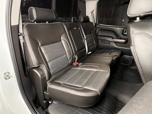 Used 2018 GMC Sierra 1500 Denali w/ Denali Ultimate Package image 12