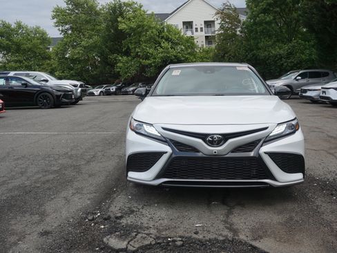 Used 2024 Toyota Camry XSE w/ Navigation Package FWD image 2
