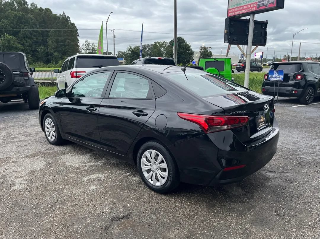 Used 2021 Hyundai Accent SE FWD image 7