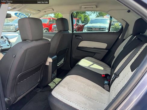 Used 2014 Chevrolet Equinox LS FWD image 12
