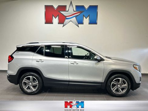Used 2020 GMC Terrain SLT AWD/4WD image 1