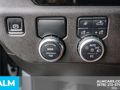 Used 2025 GMC Sierra 1500 SLT RWD image 44