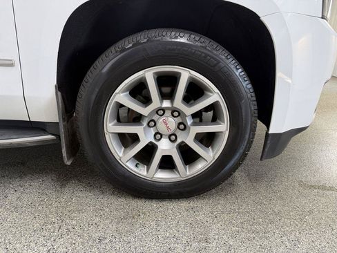 Used 2018 GMC Yukon XL Denali AWD/4WD image 45