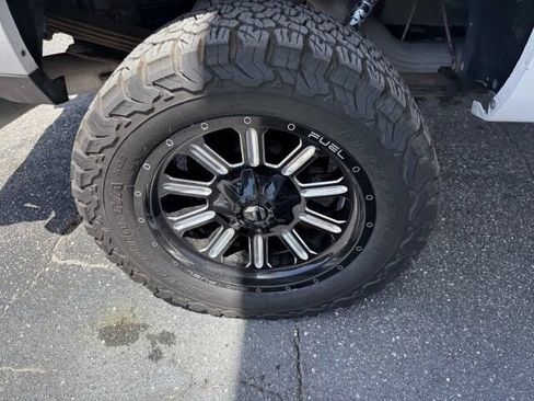 Used 2019 Chevrolet Silverado 2500 High Country w/ Duramax Plus Package AWD/4WD image 10