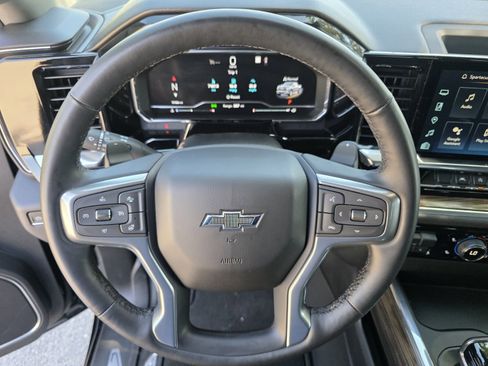 Used 2024 Chevrolet Silverado 1500 RST w/ Convenience Package II RWD image 16