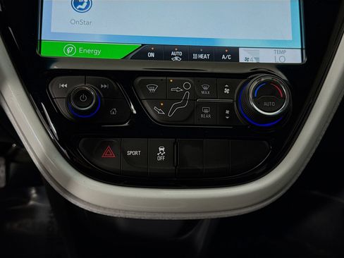 Used 2019 Chevrolet Bolt LT FWD image 16