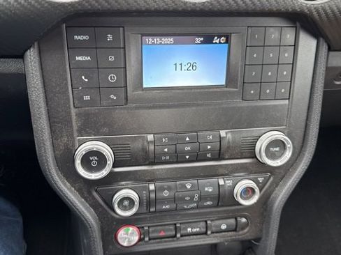 Used 2023 Ford Mustang Coupe image 7
