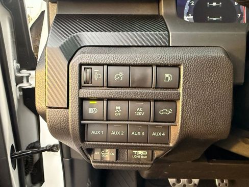 Used 2025 Toyota Tacoma TRD Pro image 20