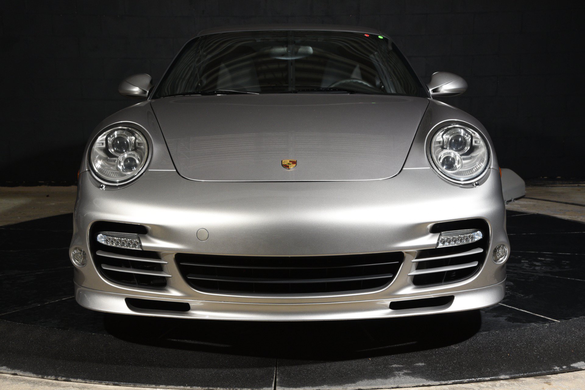 Used 2013 Porsche 911 Turbo S AWD/4WD image 11
