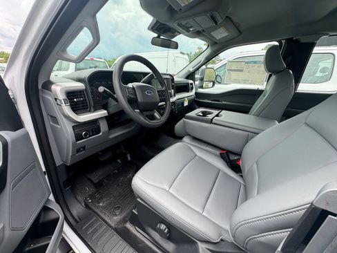 New 2025 Ford F350 XL image 2