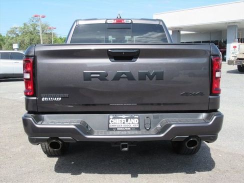 New 2026 RAM 1500 4x4 Crew Cab image 5
