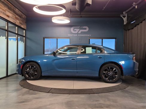 Used 2023 Dodge Charger SXT w/ Blacktop Package image 6