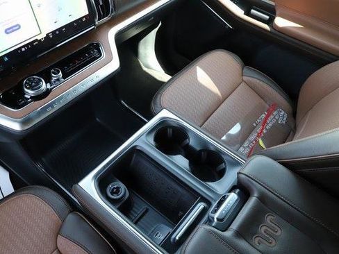 New 2025 Ford Expedition King Ranch image 36