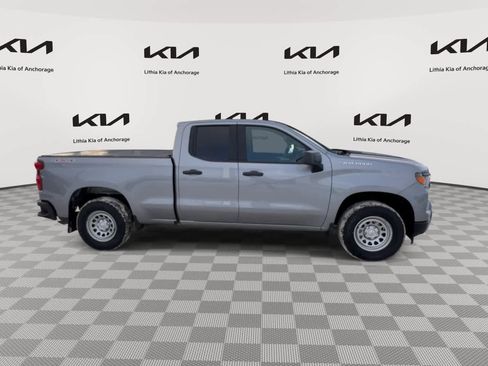 Used 2023 Chevrolet Silverado 1500 W/T image 9