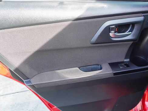 Used 2018 Toyota Corolla iM image 22