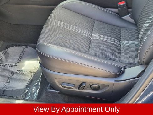 Used 2025 MAZDA CX-50 AWD 2.5 S w/ Preferred Package image 22