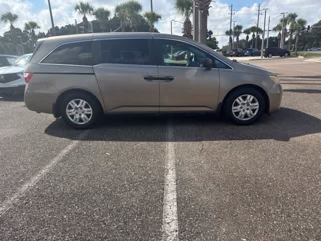 Used 2011 Honda Odyssey LX image 11