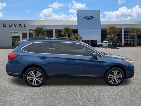 Used 2019 Subaru Outback 2.5i Limited image 2
