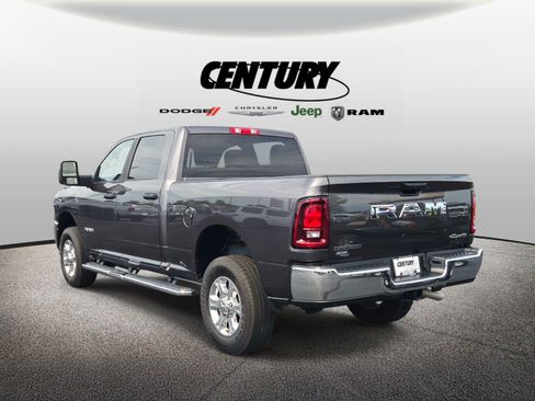 Used 2025 RAM 2500 Big Horn AWD/4WD image 6