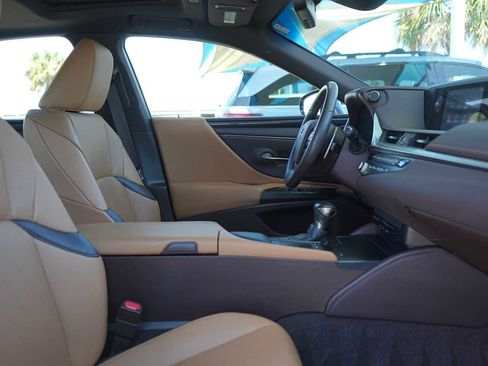 Used 2021 Lexus ES 350 w/ Accessory Package 2 image 15