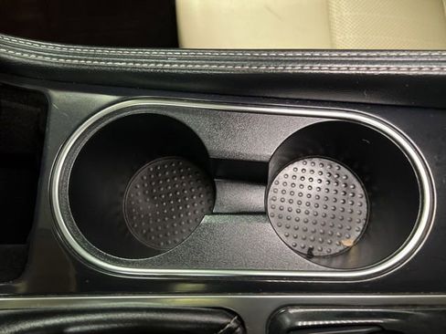 Used 2020 Nissan Maxima 3.5 SV image 25