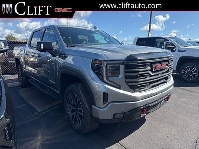 New 2026 GMC Sierra 1500 AT4 w/ AT4 Premium Package