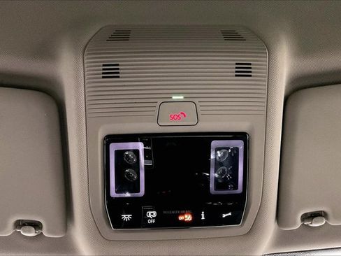 Used 2026 Volkswagen Atlas SE FWD image 36