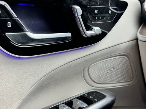 Used 2024 Mercedes-Benz C 300 Sedan image 39