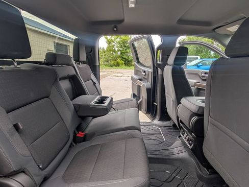 Used 2019 Chevrolet Silverado 1500 RST AWD/4WD image 14