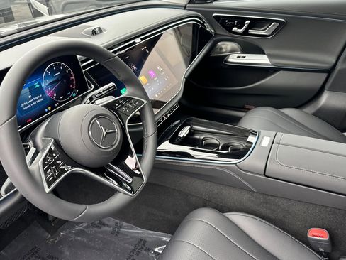 New 2026 Mercedes-Benz E 350 Sedan image 10
