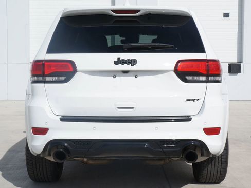 Used 2020 Jeep Grand Cherokee SRT image 12