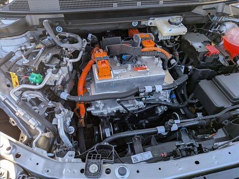 New 2026 Chevrolet Equinox EV LT image 16