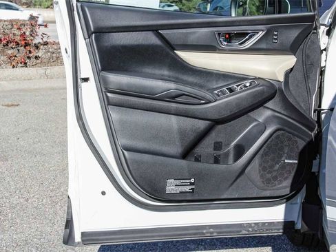 Used 2022 Subaru Ascent Limited w/ Technology Package image 23