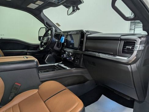 Used 2024 Ford F250 Platinum w/ Tremor Off-Road Package image 22