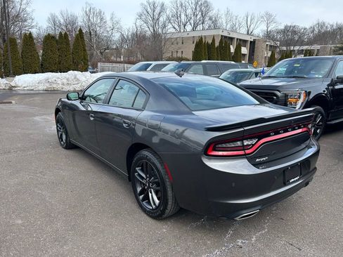 Used 2019 Dodge Charger SXT w/ Blacktop Package image 12